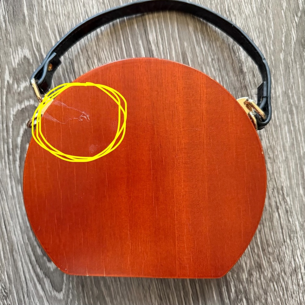 Wooden Clutch Purse with Graphic Patch - Picture 4 of 9